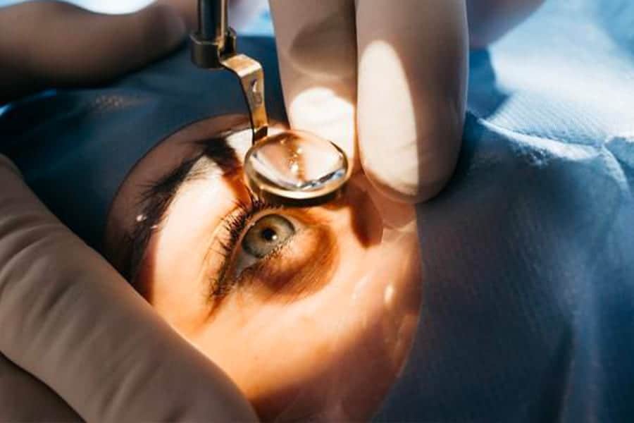 presbylasik chirurgie refractive dr kader belahda chirurgien ophtalmologue spécialiste strabisme cataracte paris